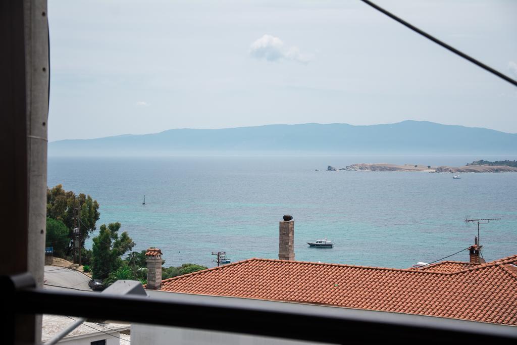 Dione Apartments Ouranoupoli Extérieur photo